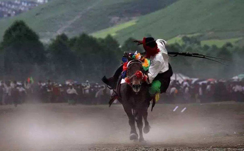 西藏康巴文化
