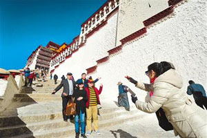 進入旅游旺季‖散客游布達拉宮，需提前預約